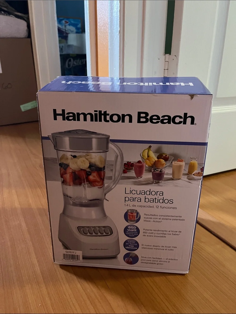 Hamilton Beach White and Blue 12-Function Countertop Blender